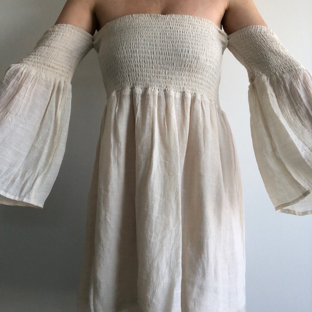 Bell sleeve dress